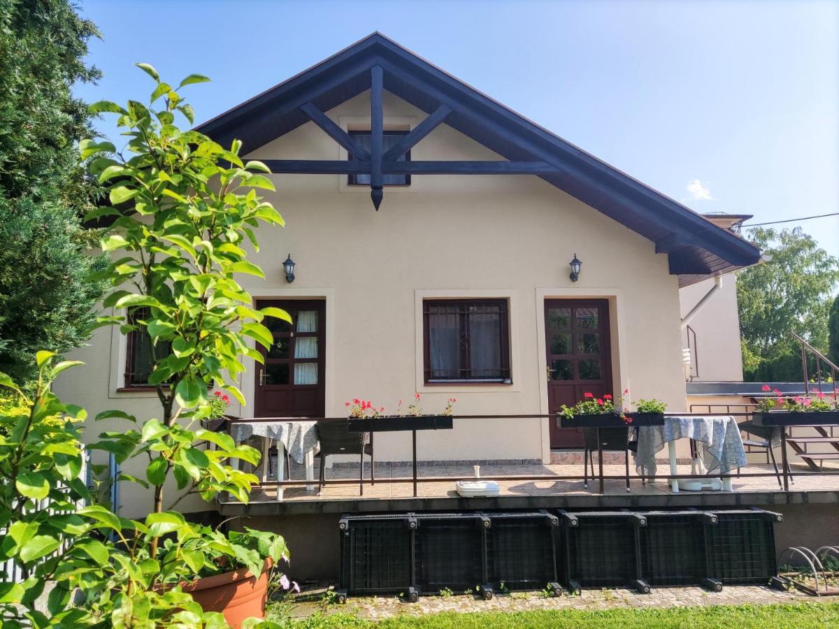 Fészek Apartmanház Vonyarcvashegy Extérieur photo