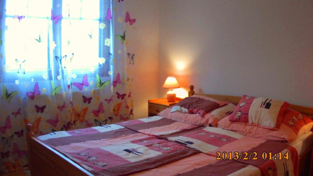 Fészek Apartmanház Vonyarcvashegy Extérieur photo