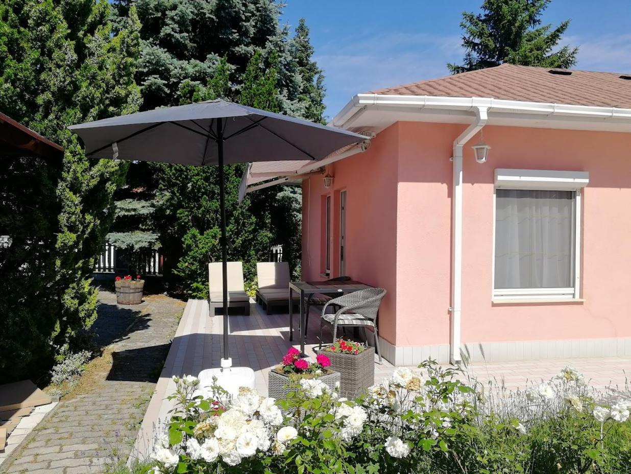 Fészek Apartmanház Vonyarcvashegy Extérieur photo
