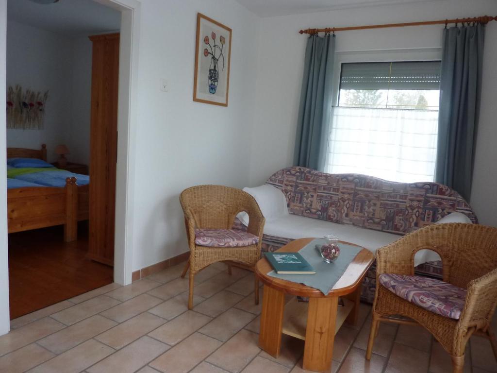 Fészek Apartmanház Vonyarcvashegy Extérieur photo